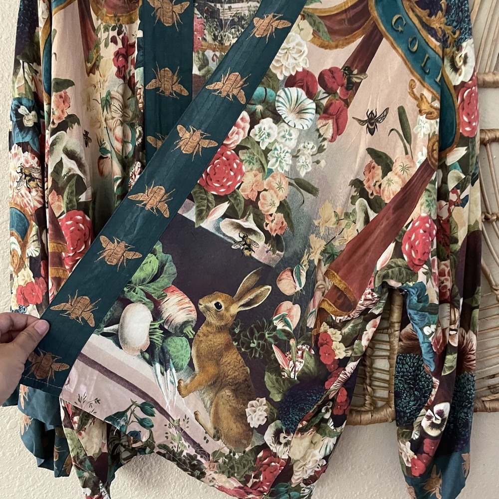 Market of Stars Stay Gold Kimono Cardigan One Size Bees Scrolls Rabbits Boho B6 - Picture 10 of 13
